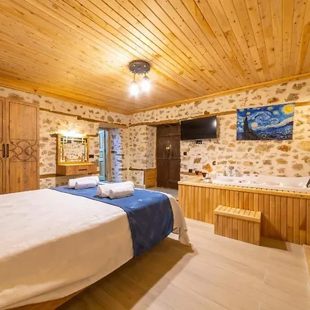 Nostalji Kalkan Bezirganda Havuzlu * Bezirgan
